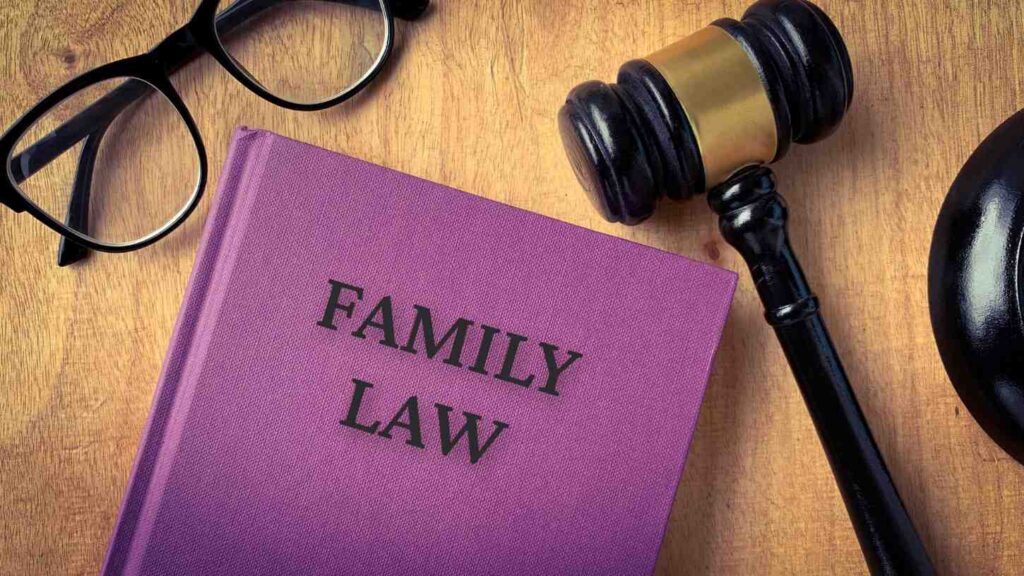 Family Law Attorney in Holiday
